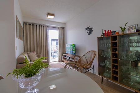 Apartamento para alugar com 50m², 2 quartos e 1 vaga Apartamento para alugar com 50m², 2 quartos e 1 vagaSala