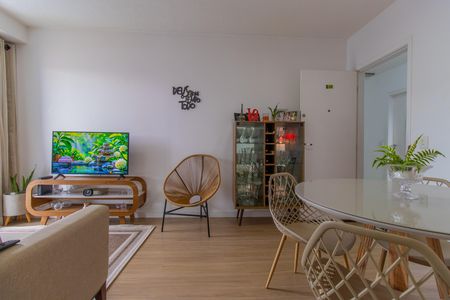 Apartamento para alugar com 50m², 2 quartos e 1 vaga Apartamento para alugar com 50m², 2 quartos e 1 vagaSala