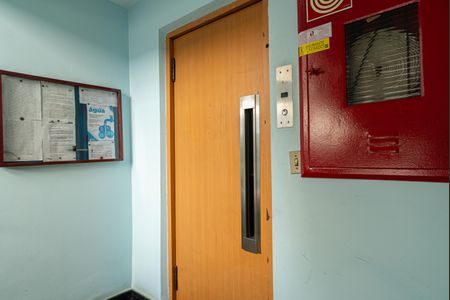 Apartamento à venda com 33m², 1 quarto e sem vaga Apartamento à venda com 33m², 1 quarto e sem vagaÁrea comum - Elevador
