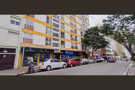 Apartamento à venda com 33m², 1 quarto e sem vaga Apartamento à venda com 33m², 1 quarto e sem vagaFachada