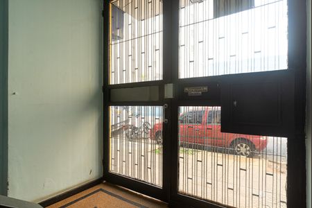 Apartamento à venda com 33m², 1 quarto e sem vaga Apartamento à venda com 33m², 1 quarto e sem vagaÁrea comum - Entrada do Edifício