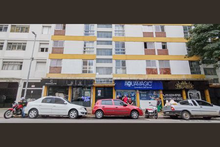 Apartamento à venda com 33m², 1 quarto e sem vaga Apartamento à venda com 33m², 1 quarto e sem vagaFachada