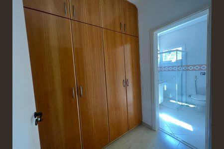 Casa de condomínio para alugar com 345m², 4 quartos e 4 vagas Casa de condomínio para alugar com 345m², 4 quartos e 4 vagasFoto 16