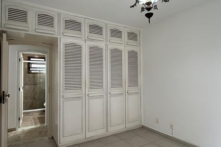 Apartamento para alugar com 189m², 3 quartos e 2 vagasQuarto 2