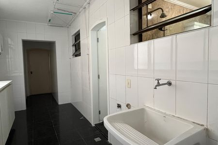 Apartamento para alugar com 189m², 3 quartos e 2 vagasÁrea de Serviço