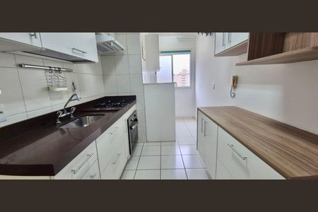 Cozinha de apartamento à venda com 2 quartos, 52m² em Vila Progresso, Campinas