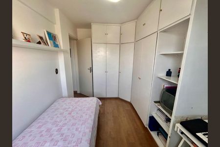 Apartamento à venda com 65m², 2 quartos e 1 vagaFoto 01