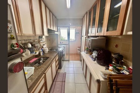 Apartamento à venda com 65m², 2 quartos e 1 vagaFoto 01