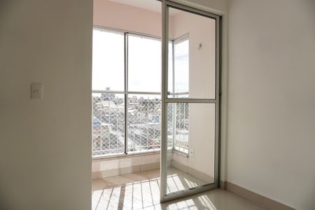 Apartamento à venda com 56m², 2 quartos e 1 vaga Apartamento à venda com 56m², 2 quartos e 1 vagaSala - varanda