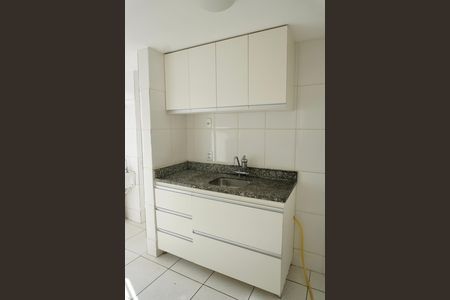 Apartamento à venda com 56m², 2 quartos e 1 vaga Apartamento à venda com 56m², 2 quartos e 1 vagaCozinha e Área de Serviço