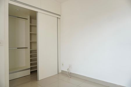 Apartamento à venda com 56m², 2 quartos e 1 vaga Apartamento à venda com 56m², 2 quartos e 1 vagaSuíte