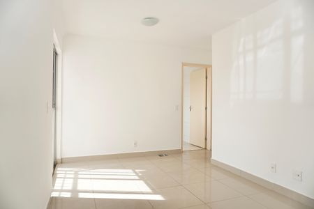 Apartamento à venda com 56m², 2 quartos e 1 vaga Apartamento à venda com 56m², 2 quartos e 1 vagaSala