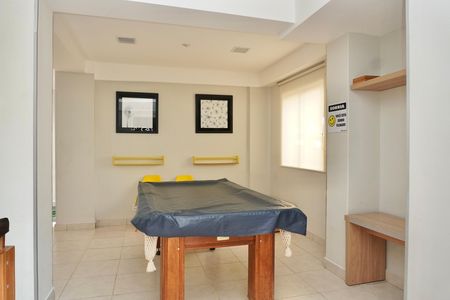 Apartamento à venda com 56m², 2 quartos e 1 vaga Apartamento à venda com 56m², 2 quartos e 1 vagaÁrea comum - Jogos