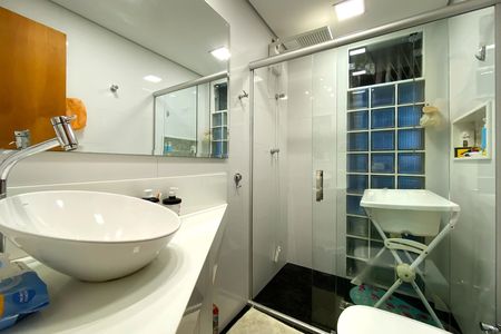 Apartamento à venda com 113m², 4 quartos e 4 vagasBanheiro