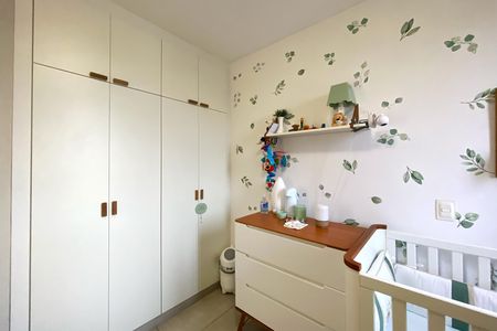 Apartamento à venda com 113m², 4 quartos e 4 vagasQuarto 2