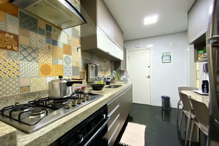 Apartamento à venda com 113m², 4 quartos e 4 vagasCozinha