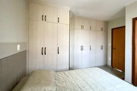 Apartamento à venda com 113m², 4 quartos e 4 vagasSuite 1