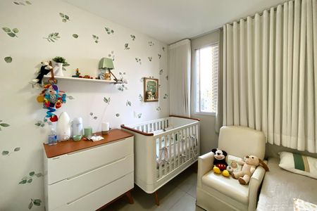 Apartamento à venda com 113m², 4 quartos e 4 vagasQuarto 2