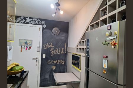Apartamento à venda com 95m², 2 quartos e 2 vagas Apartamento à venda com 95m², 2 quartos e 2 vagasCozinha