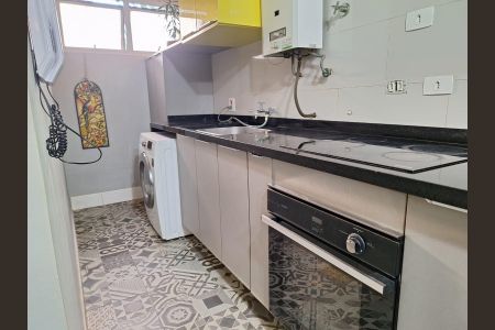 Apartamento à venda com 95m², 2 quartos e 2 vagas Apartamento à venda com 95m², 2 quartos e 2 vagasCozinha