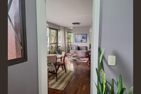 Apartamento à venda com 95m², 2 quartos e 2 vagas Apartamento à venda com 95m², 2 quartos e 2 vagasSala