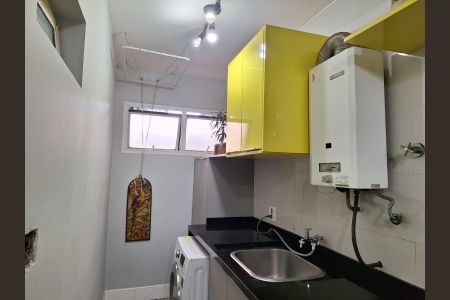 Apartamento à venda com 95m², 2 quartos e 2 vagas Apartamento à venda com 95m², 2 quartos e 2 vagasÁrea de Serviço