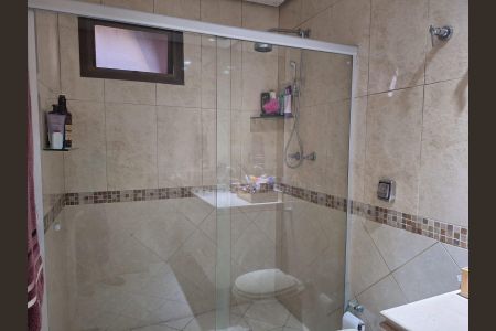 Apartamento à venda com 95m², 2 quartos e 2 vagas Apartamento à venda com 95m², 2 quartos e 2 vagasBanheiro