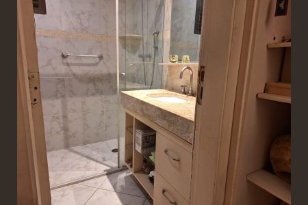 Apartamento à venda com 95m², 2 quartos e 2 vagas Apartamento à venda com 95m², 2 quartos e 2 vagasBanheiro 4