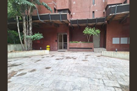Apartamento à venda com 95m², 2 quartos e 2 vagas Apartamento à venda com 95m², 2 quartos e 2 vagasHall de Entrada