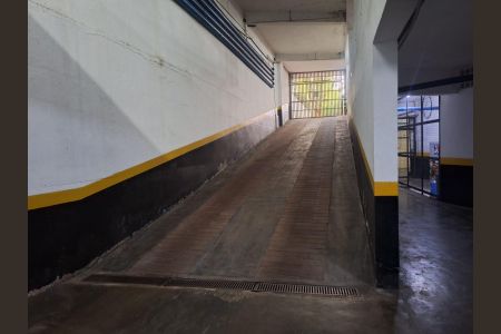 Apartamento à venda com 95m², 2 quartos e 2 vagas Apartamento à venda com 95m², 2 quartos e 2 vagasGaragem