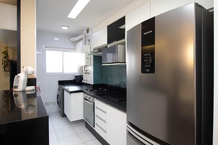 Apartamento à venda com 68m², 2 quartos e 1 vaga Apartamento à venda com 68m², 2 quartos e 1 vagaCozinha