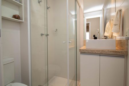 Apartamento à venda com 68m², 2 quartos e 1 vaga Apartamento à venda com 68m², 2 quartos e 1 vagaBanheiro