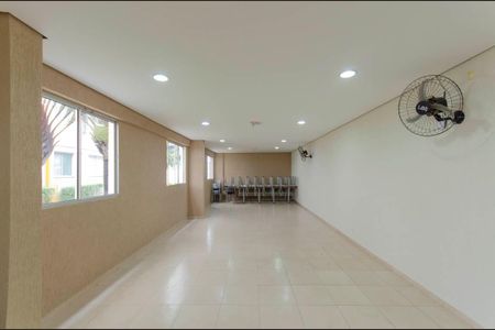 Apartamento à venda com 47m², 2 quartos e 1 vaga Apartamento à venda com 47m², 2 quartos e 1 vagaÁrea Comum - Salão de Festas