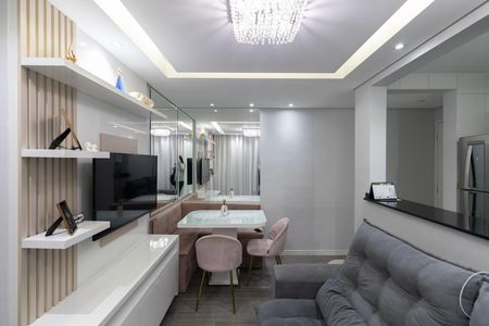 Apartamento à venda com 47m², 2 quartos e 1 vaga Apartamento à venda com 47m², 2 quartos e 1 vagaSala e Cozinha