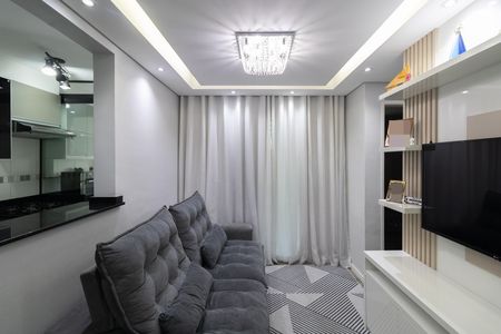 Apartamento à venda com 47m², 2 quartos e 1 vaga Apartamento à venda com 47m², 2 quartos e 1 vagaSala e Cozinha