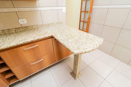 Casa para alugar com 116m², 2 quartos e 2 vagasCozinha