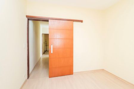 Casa para alugar com 116m², 2 quartos e 2 vagasQuarto 1