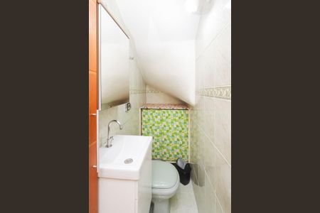 Casa para alugar com 116m², 2 quartos e 2 vagasLavabo