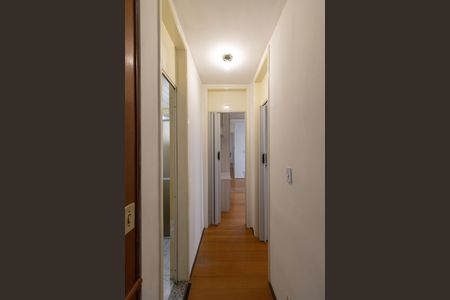 Apartamento à venda com 58m², 2 quartos e 1 vaga Apartamento à venda com 58m², 2 quartos e 1 vagaCorredor