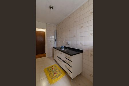 Apartamento à venda com 58m², 2 quartos e 1 vaga Apartamento à venda com 58m², 2 quartos e 1 vagaCozinha e Área de Serviço