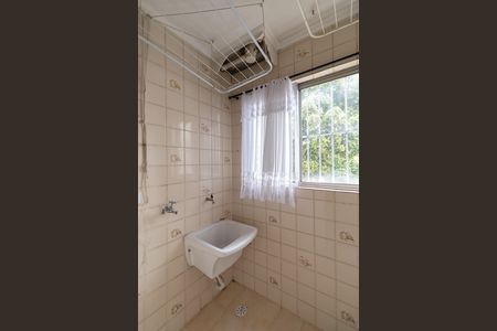 Apartamento à venda com 58m², 2 quartos e 1 vaga Apartamento à venda com 58m², 2 quartos e 1 vagaCozinha e Área de Serviço