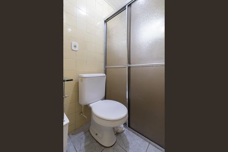 Apartamento à venda com 58m², 2 quartos e 1 vaga Apartamento à venda com 58m², 2 quartos e 1 vagaBanheiro