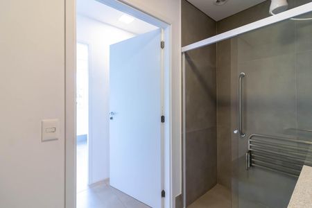 Apartamento para alugar com 56m², 2 quartos e 1 vaga Apartamento para alugar com 56m², 2 quartos e 1 vagaBanheiro