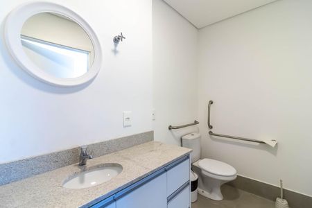 Apartamento para alugar com 56m², 2 quartos e 1 vaga Apartamento para alugar com 56m², 2 quartos e 1 vagaBanheiro