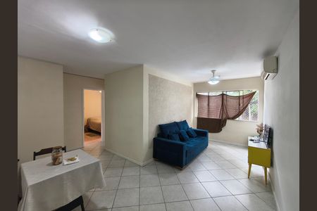 Apartamento à venda com 58m², 2 quartos e 1 vaga