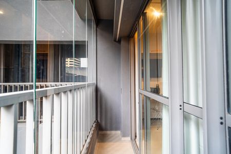 Studio para alugar com 21m², 1 quarto e sem vaga Studio para alugar com 21m², 1 quarto e sem vagaSacada