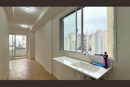 Studio à venda com 30m², 1 quarto e sem vaga Studio à venda com 30m², 1 quarto e sem vagaCozinha