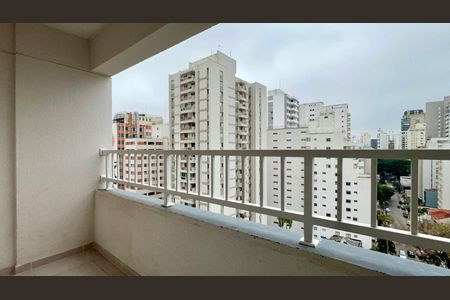 Studio à venda com 30m², 1 quarto e sem vaga Studio à venda com 30m², 1 quarto e sem vagaVaranda