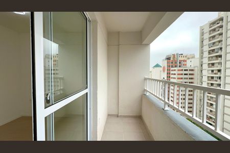 Studio à venda com 30m², 1 quarto e sem vaga Studio à venda com 30m², 1 quarto e sem vagaVaranda