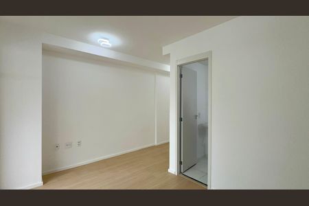 Studio à venda com 30m², 1 quarto e sem vaga Studio à venda com 30m², 1 quarto e sem vagaStudio